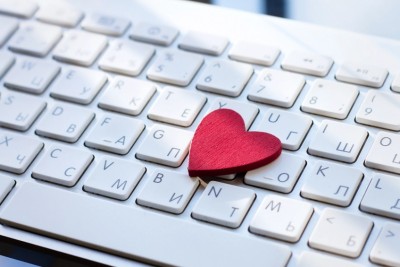 Surfer sur les sites de rencontres